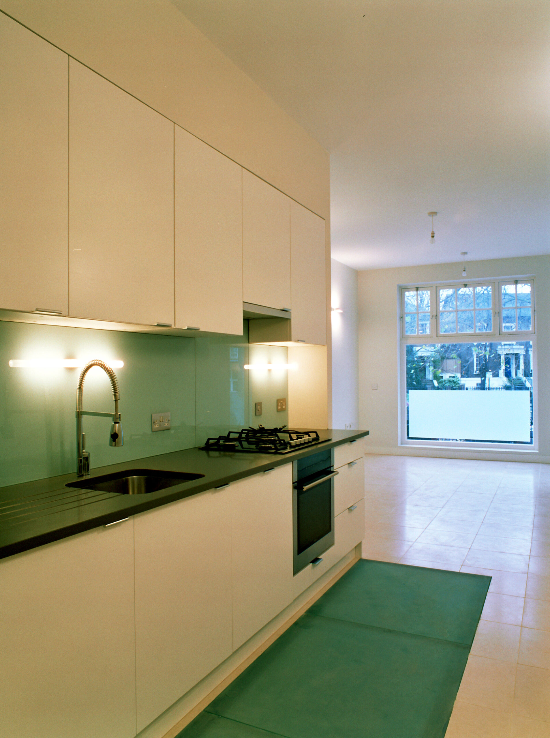 Flat 2 Kitchen