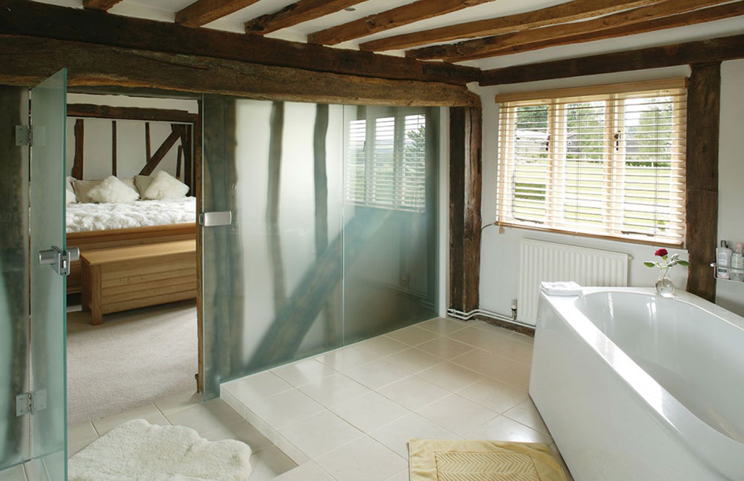 Master Bedroom & Bathroom